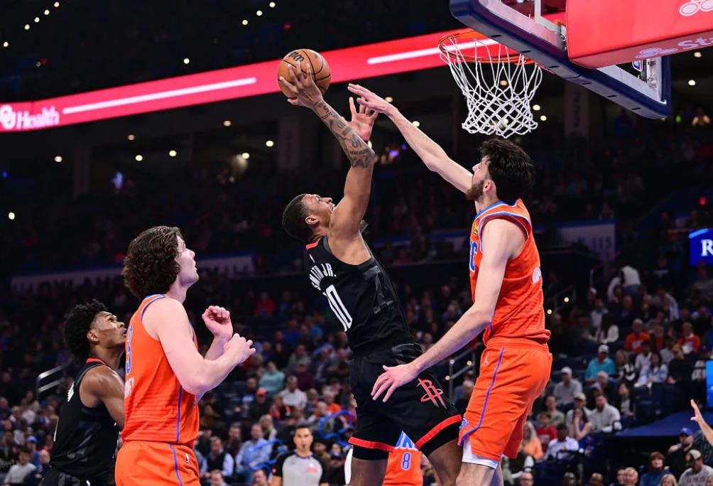 包含马刺大胜黄蜂，全队燃烧火热状态的词条