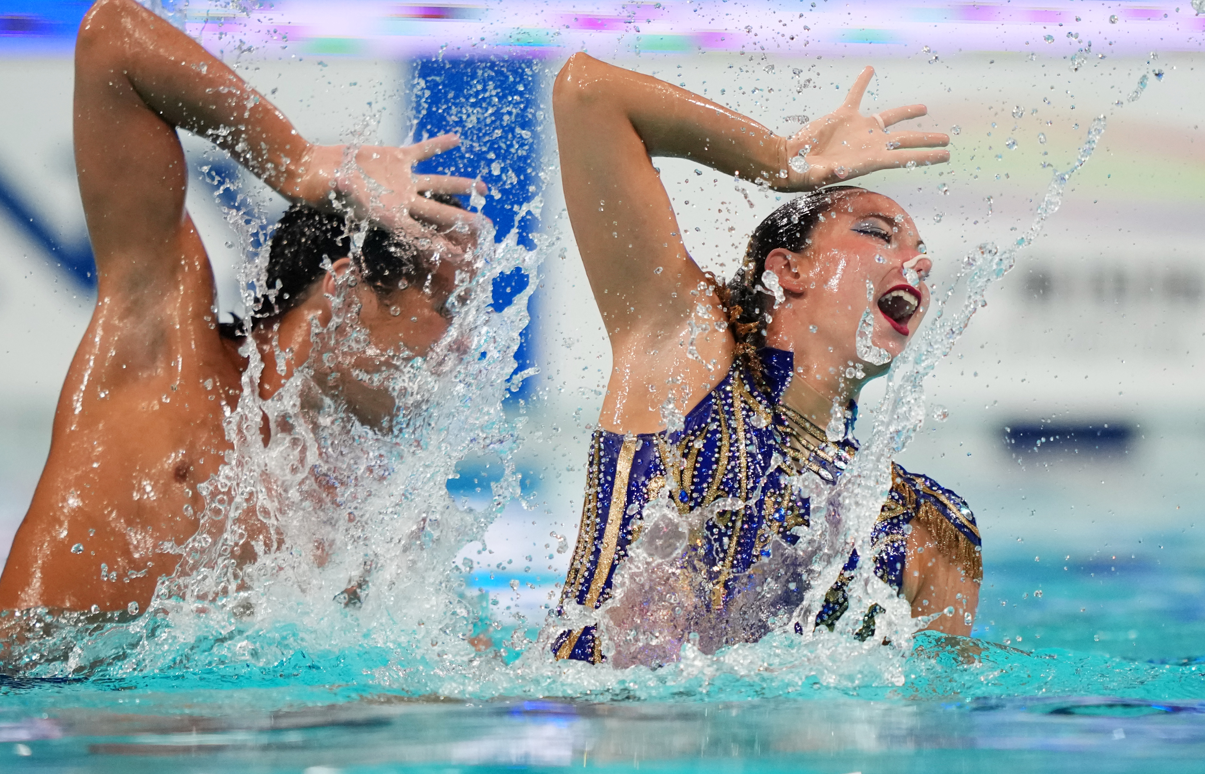 包含游泳比赛:俄罗斯选手刷新纪录夺冠的词条 包含游泳比赛:俄罗斯选手刷新纪录夺冠的词条