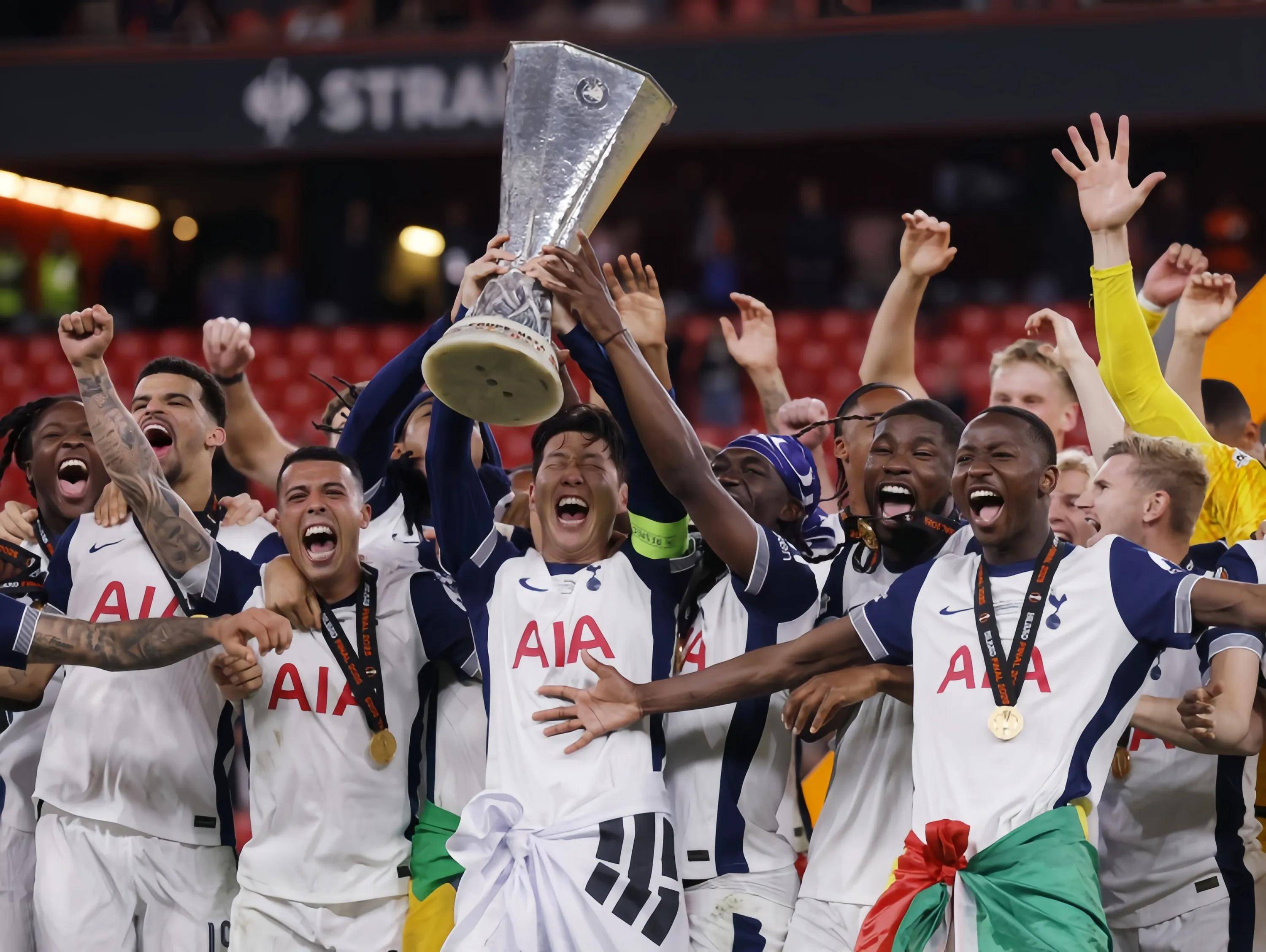 曼城力克热刺，晋级欧冠半决赛