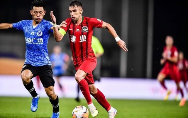 关于后卫铁血护球门,扼杀对手反击机会的信息 关于后卫铁血护球门,扼杀对手反击机会的信息