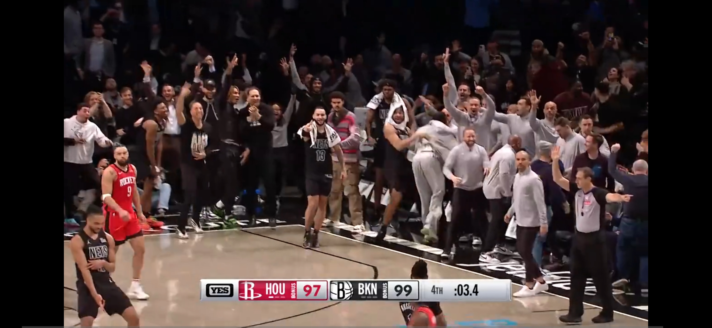 关于球员技术大比拼场上呈现高潮的信息 关于球员技术大比拼场上呈现高潮的信息