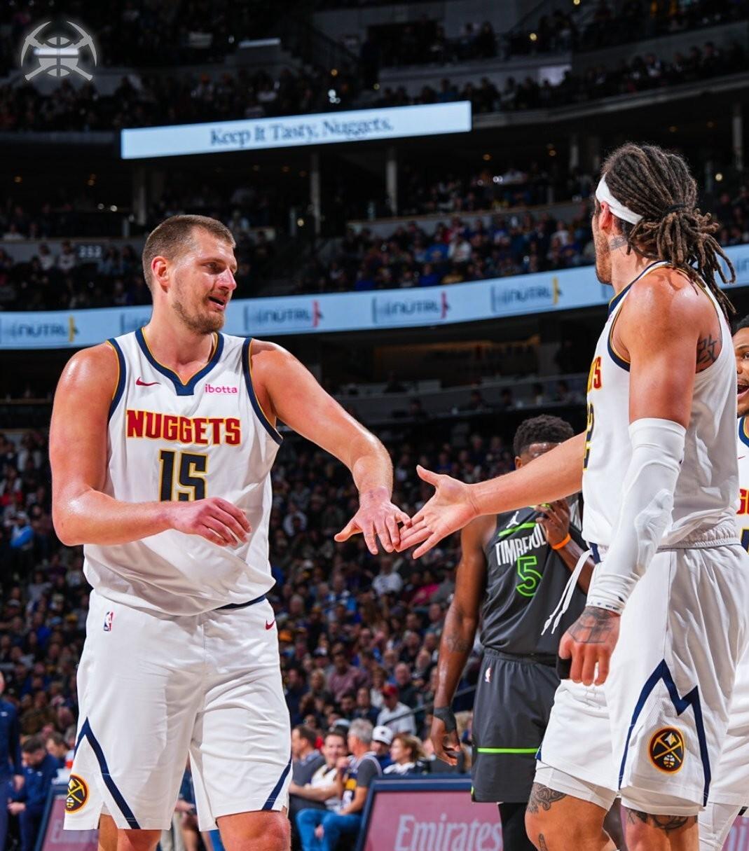 掘金无缘总决赛，季后剧情却精彩纷呈的简单介绍