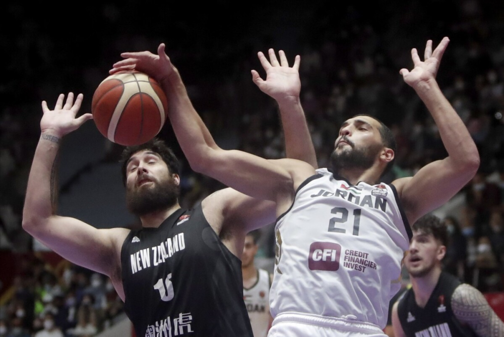 雷火电竞官网-科威特队在友谊赛中击败约旦队，实力不俗