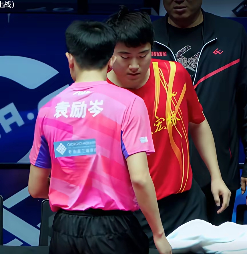 中国队鏖战奥地利队，梁靖崑惊艳四座