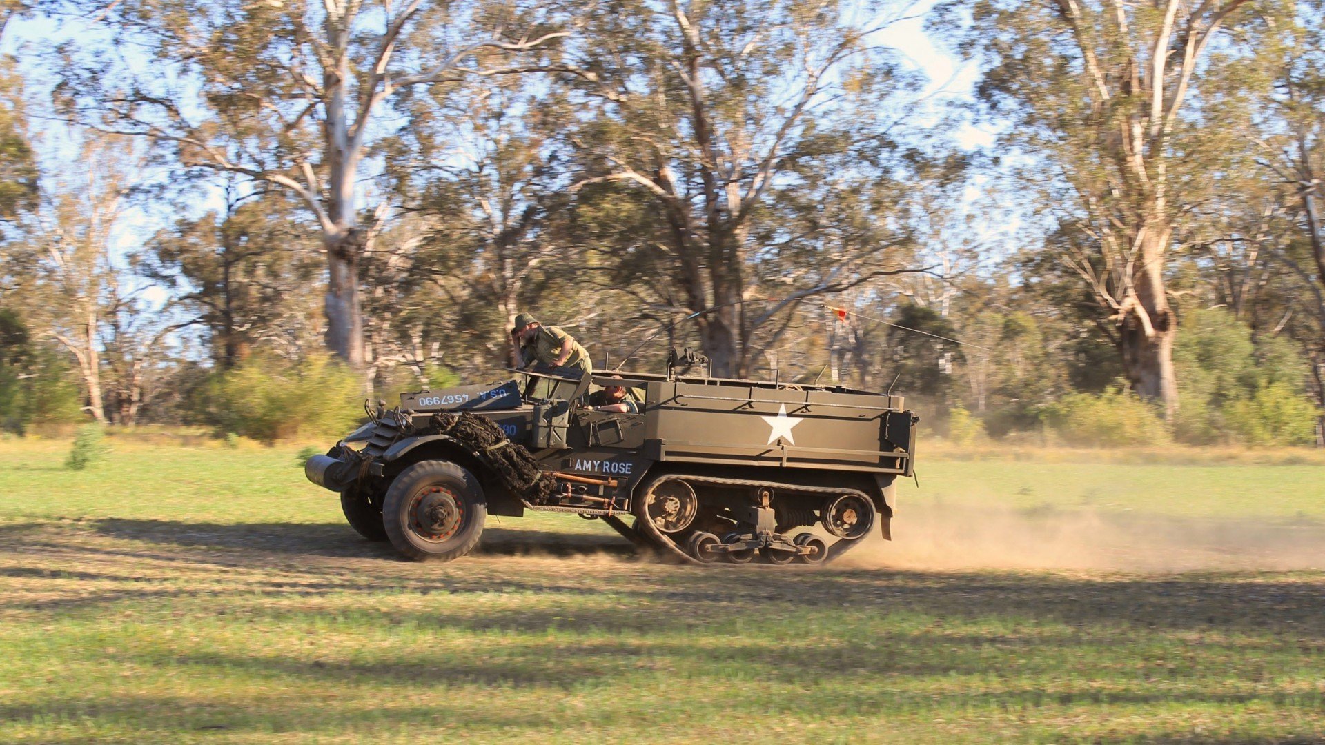在数据定义一切的时代，他亲手刻下自己的坐标