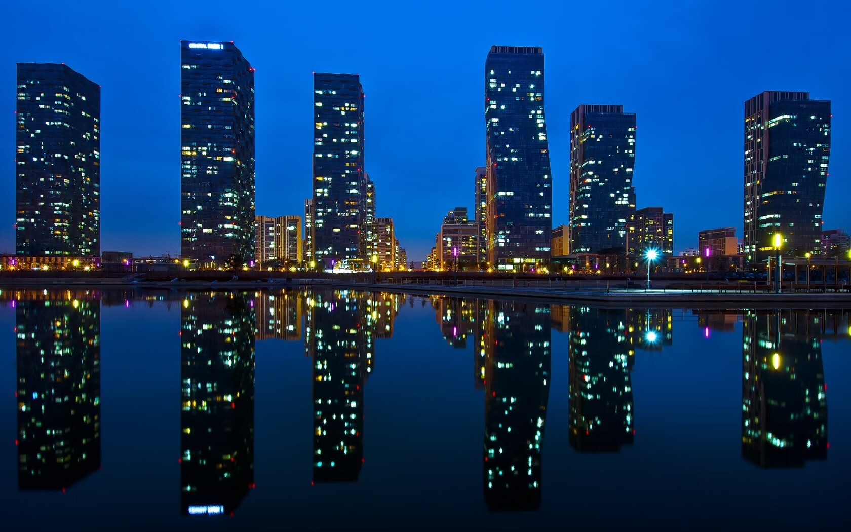 冰与火之舞,当黄黑狂飙撞上罗德里的绝对零度