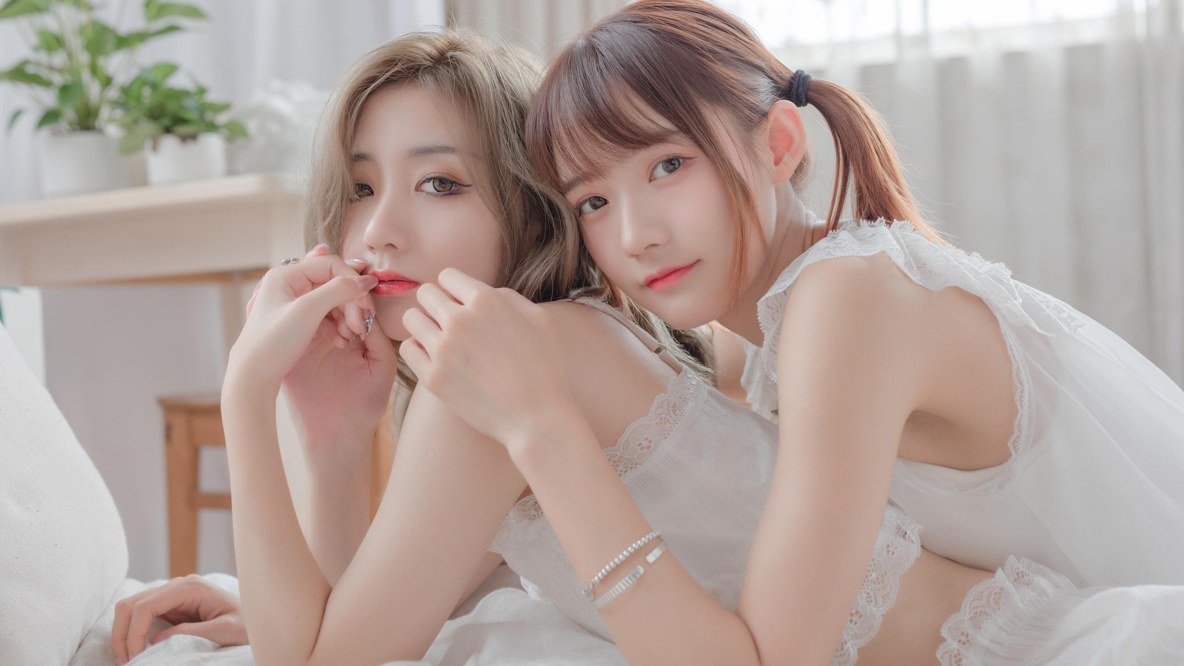 红龙咆哮法兰西，当威尔士铁骨强压巴黎浮华