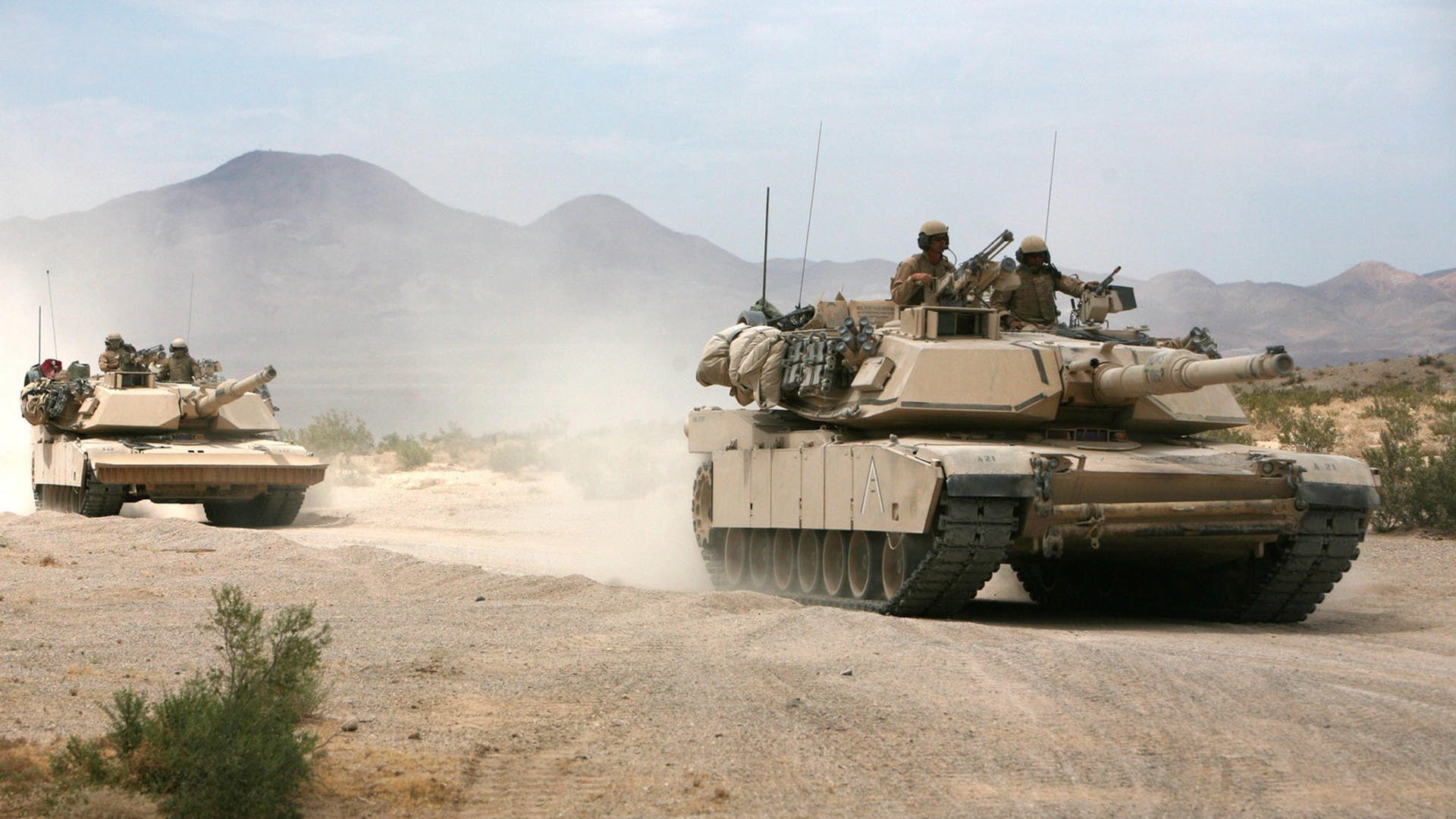 雷火电竞-阿拉巴爆发难阻马德里竞技，争冠战险胜克罗地亚对手