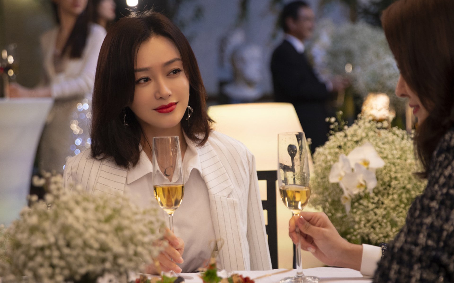 压哨绝杀！荷兰橙衣军团逆转拜仁，哈兰德存在感拉满